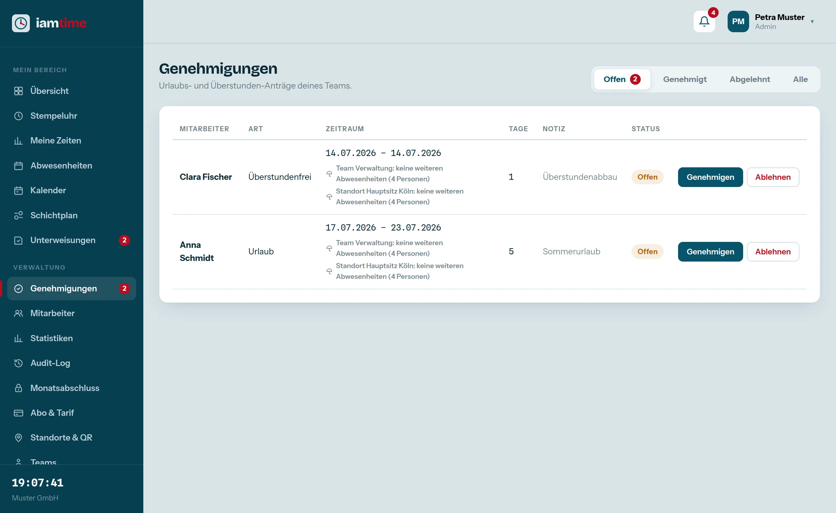 Genehmigungen mit Urlaubskonflikt-Anzeige